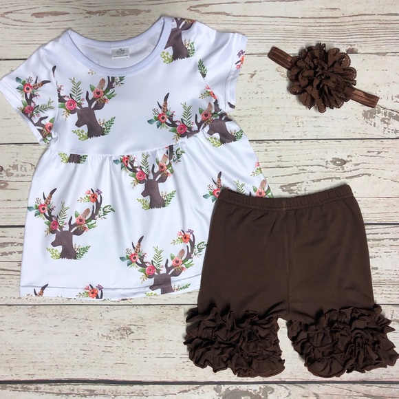 2pc. Deer and Ruffle Shorts Set - Picture 2 of 8